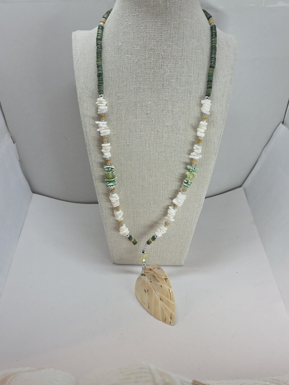 Hand Crafted Green, White and Beige Leaf Pendant Necklace